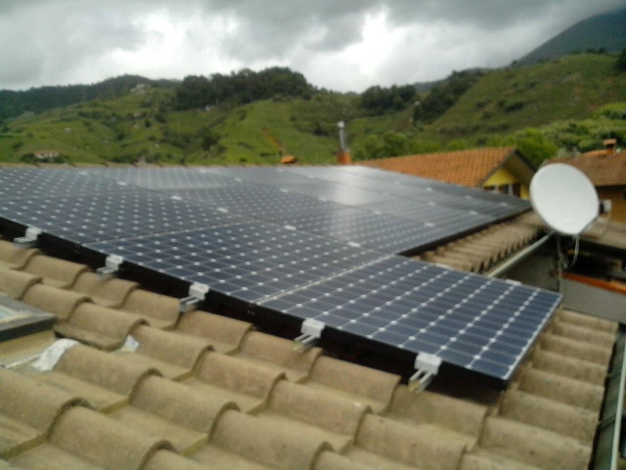 Impianto fotovoltaico Lightland, SunPower, Massa, Massa Carrara